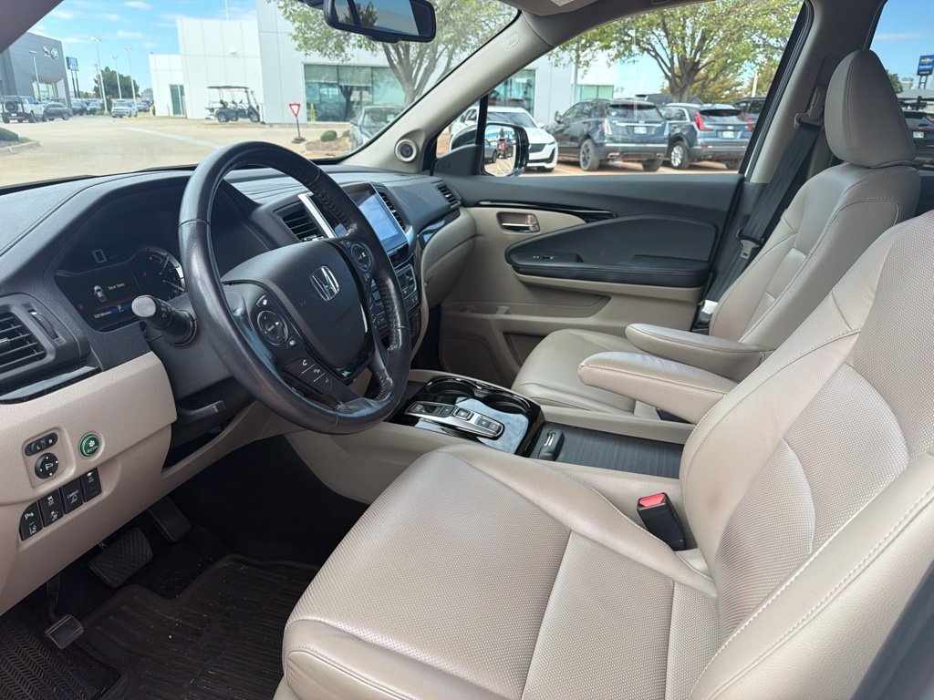 Used 2020 White Honda RTL-E image 10