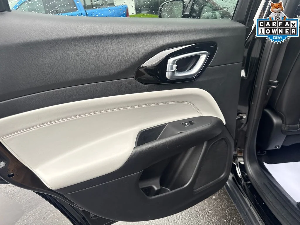 Used 2023 Black Jeep Limited image 27