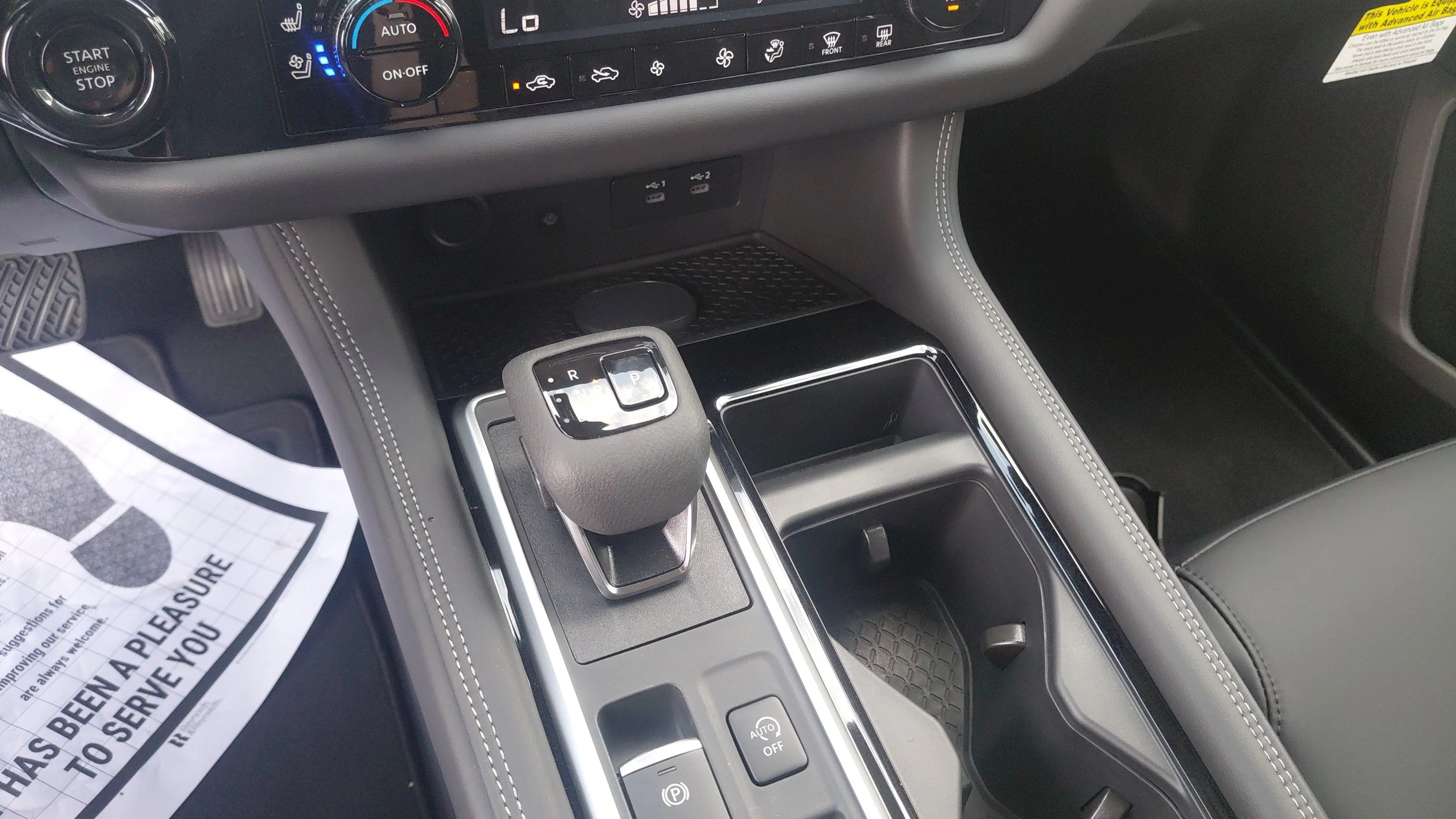 New 2026 Super Black Nissan Platinum image 17
