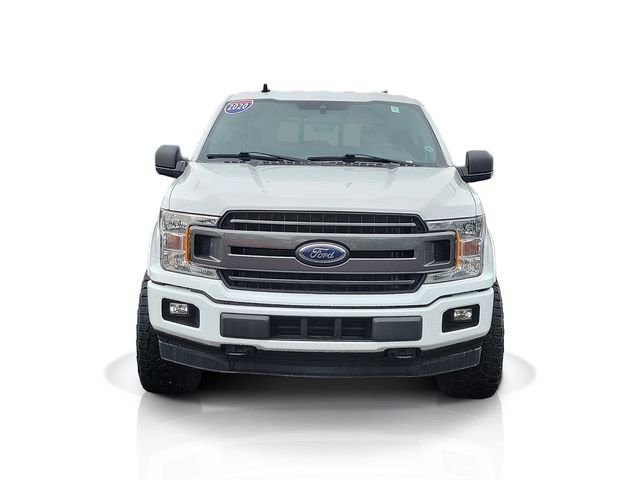 Certified Used 2020 Oxford White Ford XLT image 2