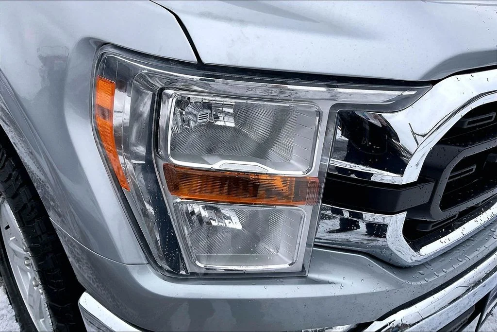 Used 2022 Silver Ford XLT image 26