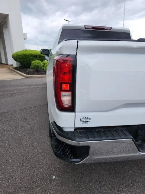 Used 2023 Summit White GMC Pro image 12