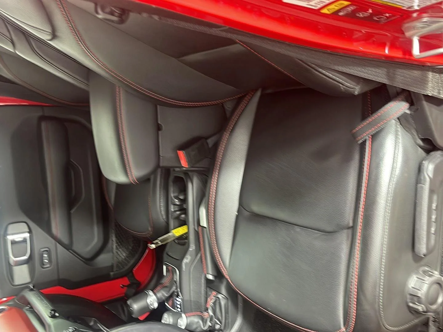 Used 2022 Firecracker Red Clearcoat Jeep Unlimited Rubicon image 15