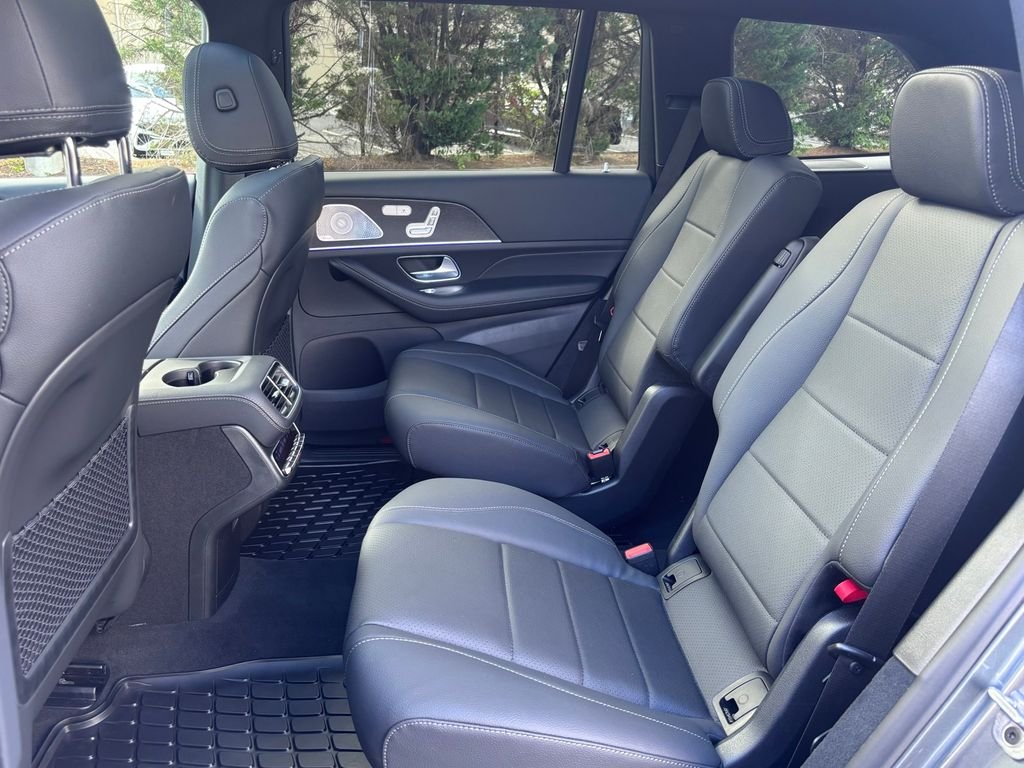 New 2026 Selenite Grey Metallic Mercedes-Benz GLS 450 image 18