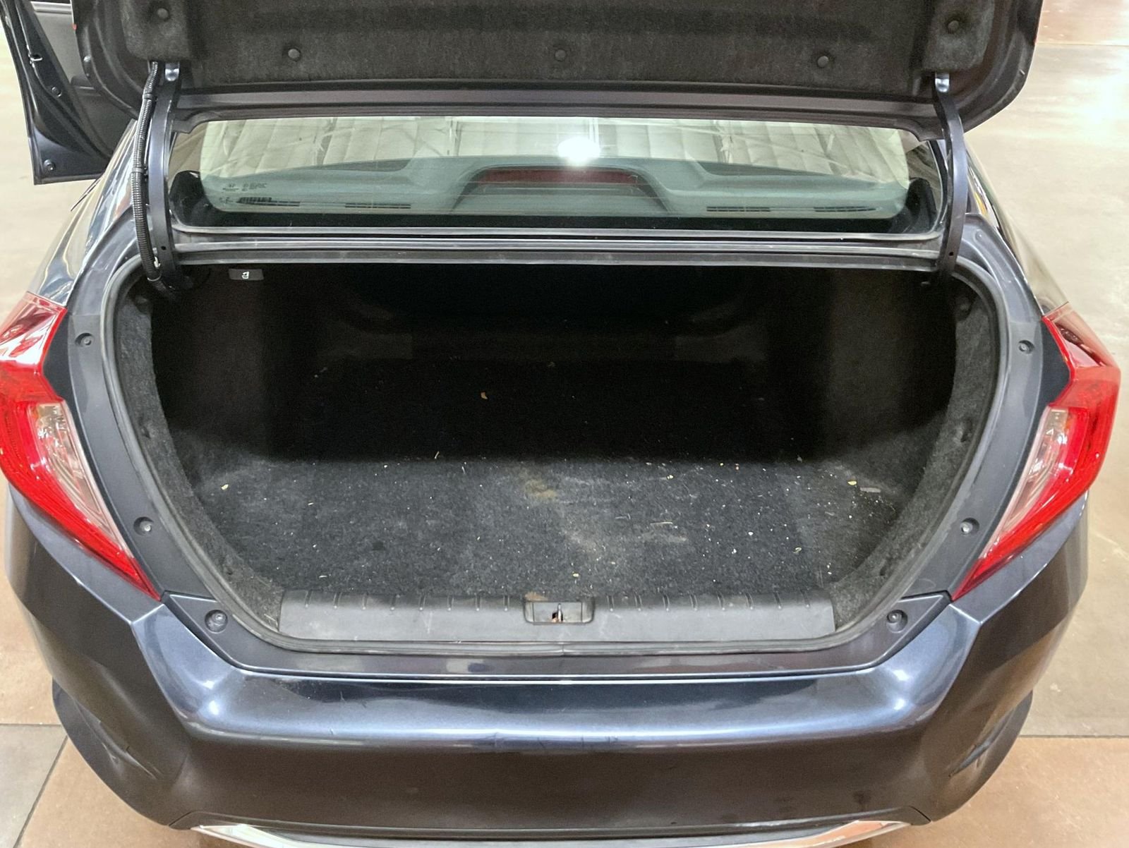 Used 2019 Blue Honda LX image 21