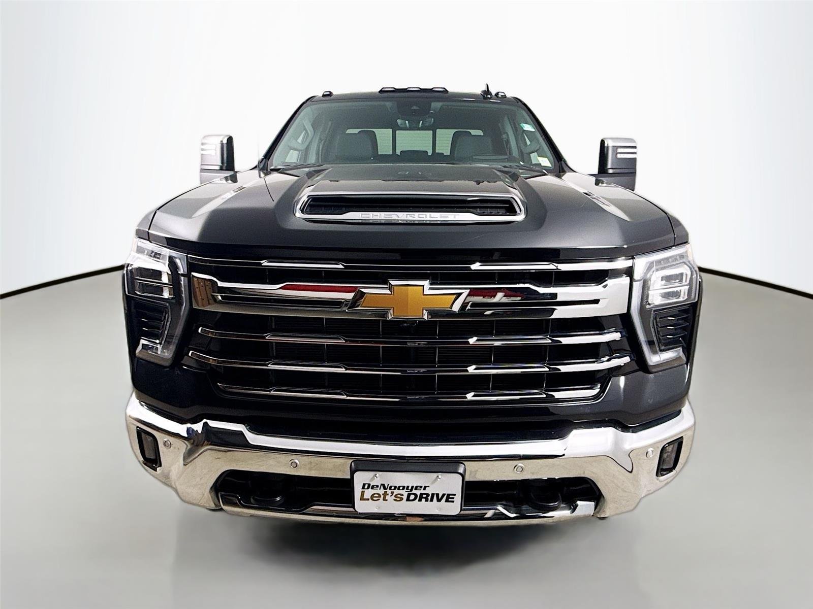 Used 2025 Black Chevrolet LTZ image 4