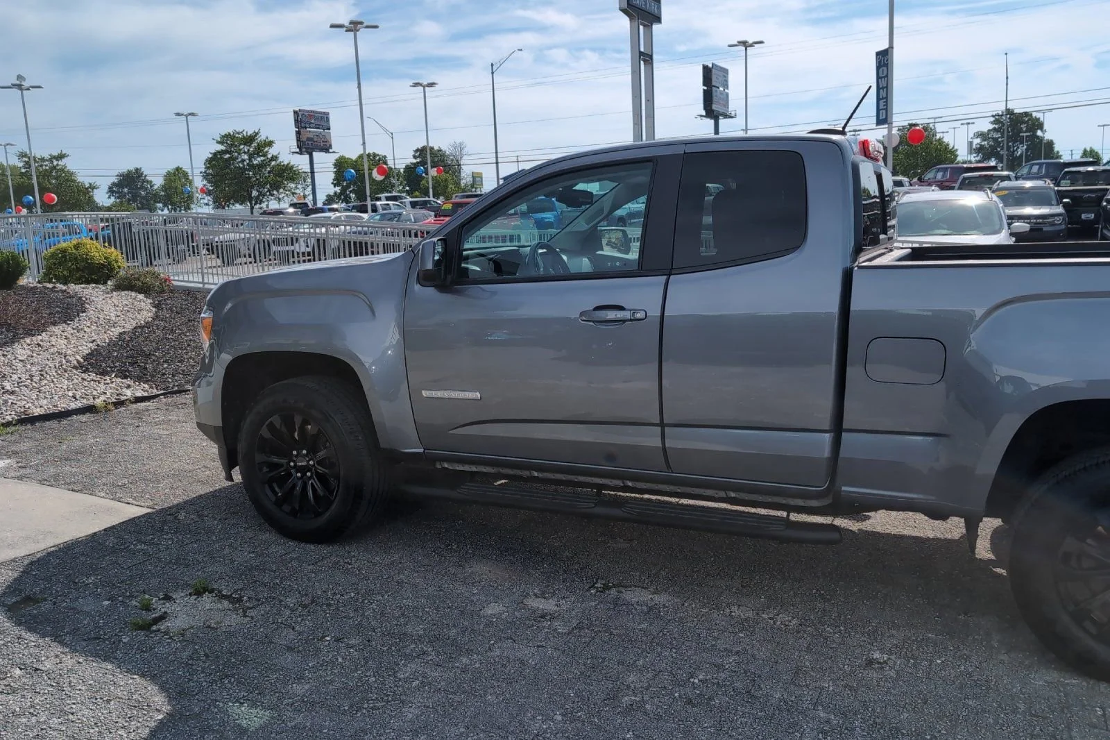 Used 2022 Satin Steel Metallic GMC Elevation image 13