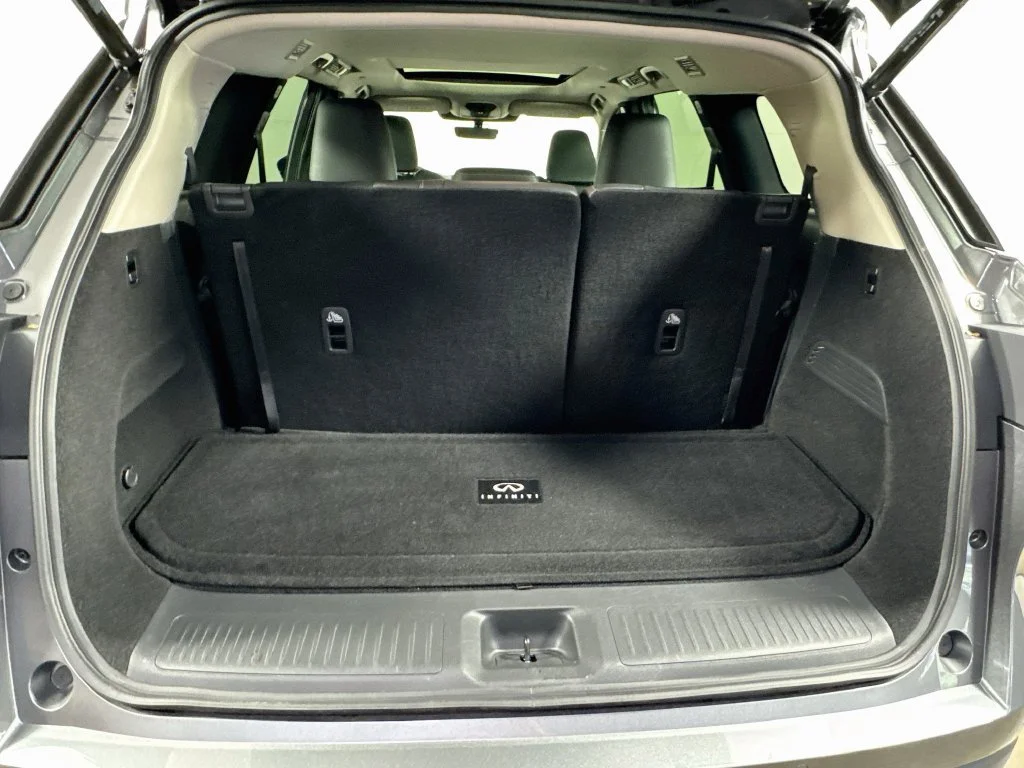 Certified Used 2027 Gray INFINITI LUXE image 35