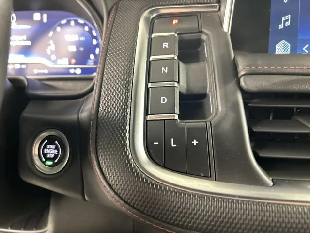 Used 2022 EMPIRE BEIGE METALLIC Chevrolet RST image 10