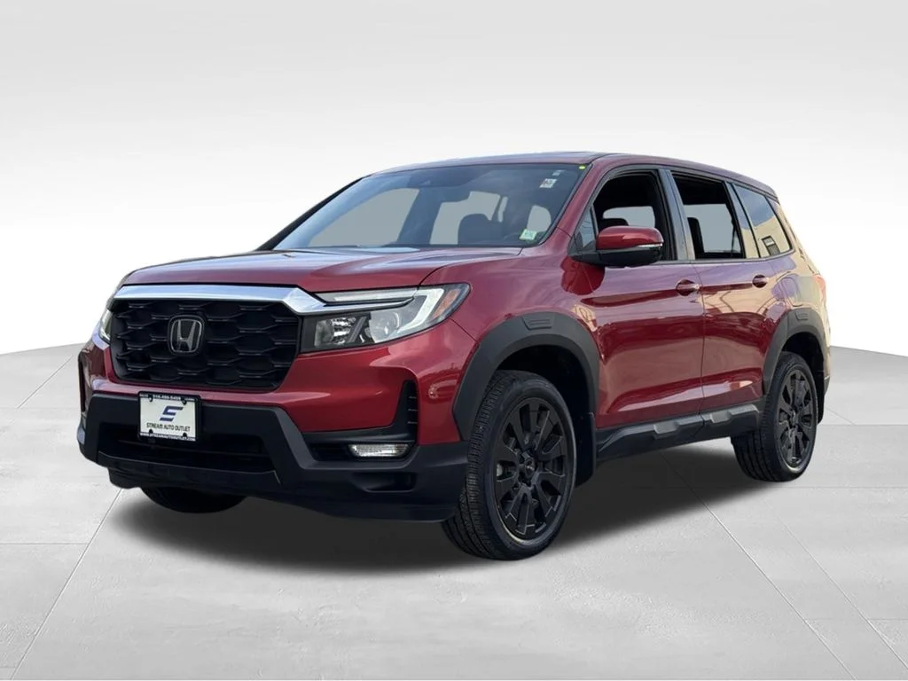 Used 2023 Red Honda EX-L image 3