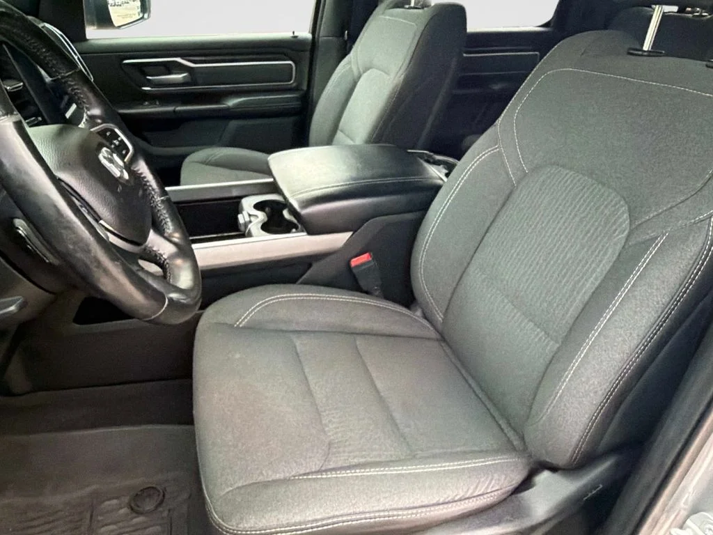 Used 2019 Silver Ram Big Horn/Lone Star image 21