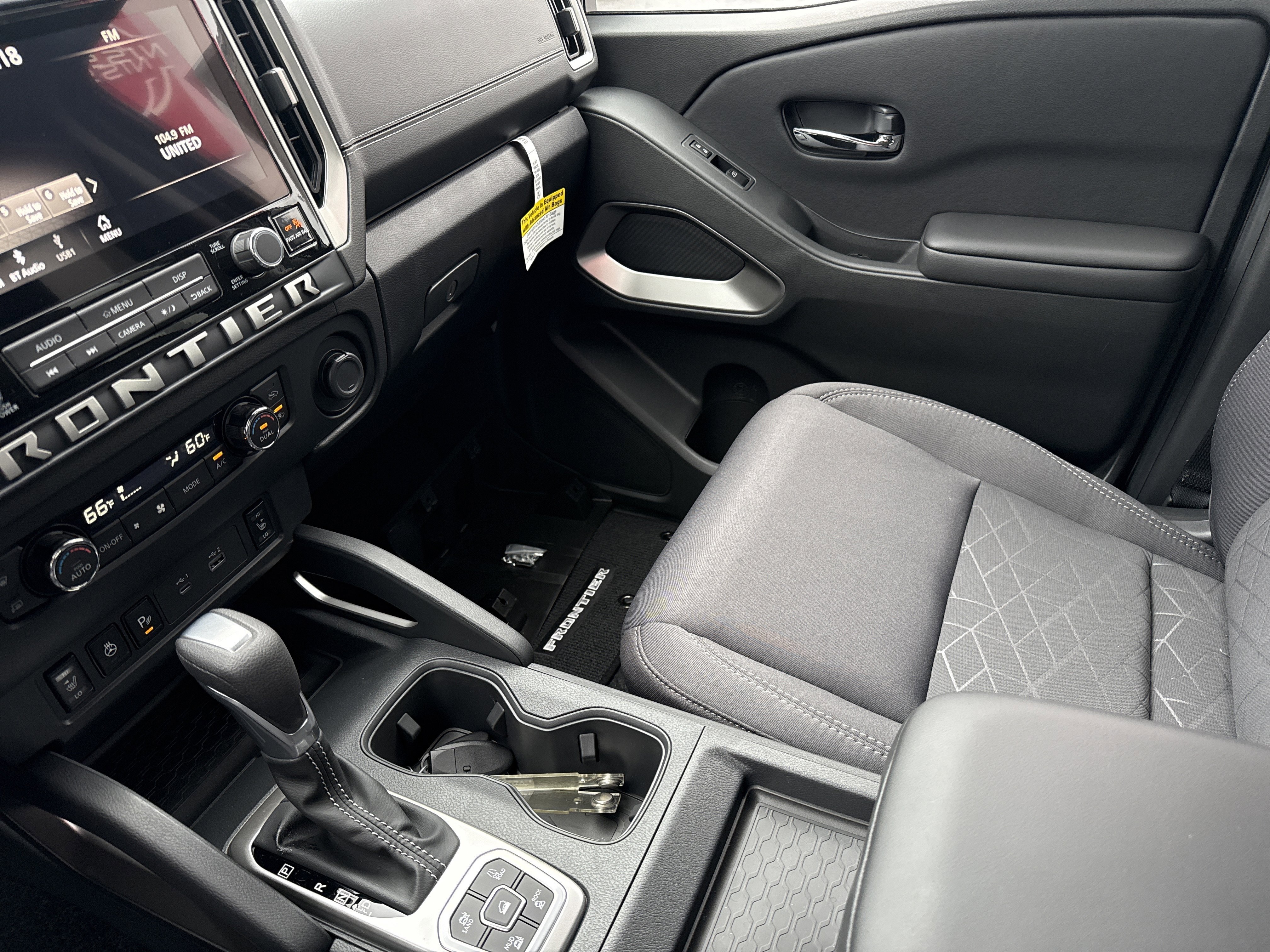 New 2026 Glacier White Nissan Crew Cab SV image 19