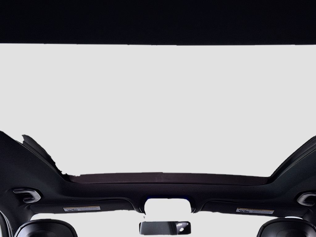 New 2026 Polar White Mercedes-Benz GLC 300 image 56