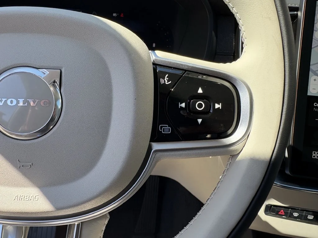 2026 Volvo XC90 Ultra - Photo 17