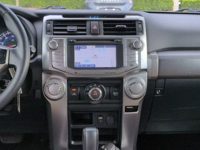 Used 2019 Black Toyota SR5 Premium image 18