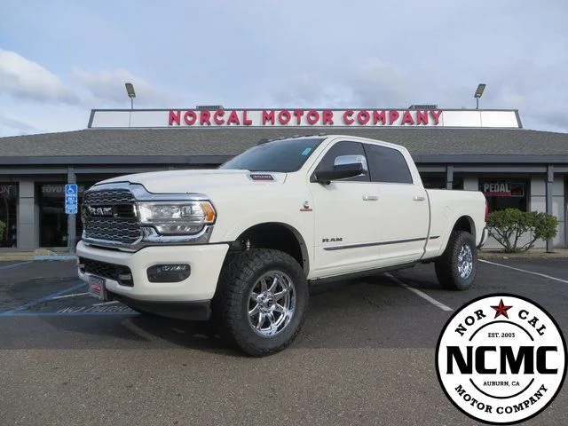 2022 RAM 3500 Limited 4X4 Crew Cab SWB's photo