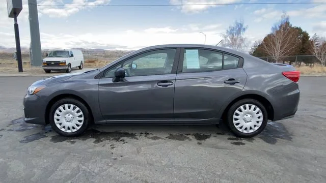 Used 2022 Magnetite Gray Metallic Subaru BLACK image 5