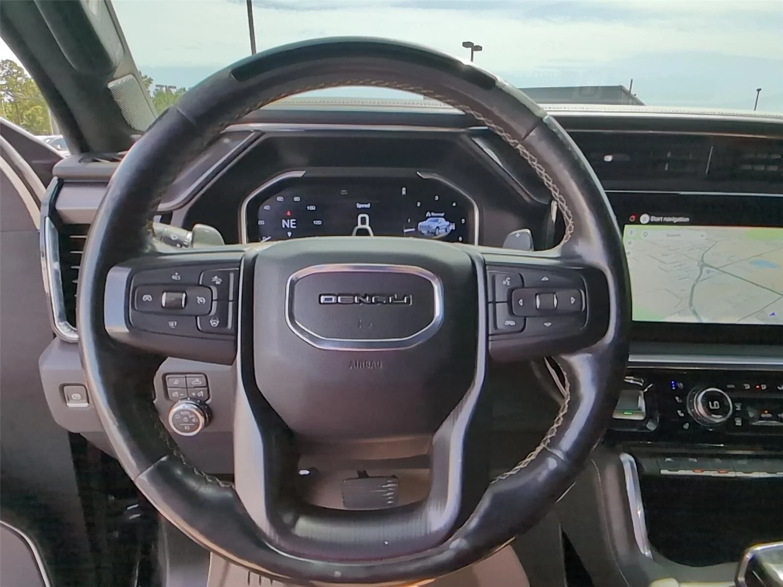 Used 2023 Onyx Black GMC Denali Ultimate image 29