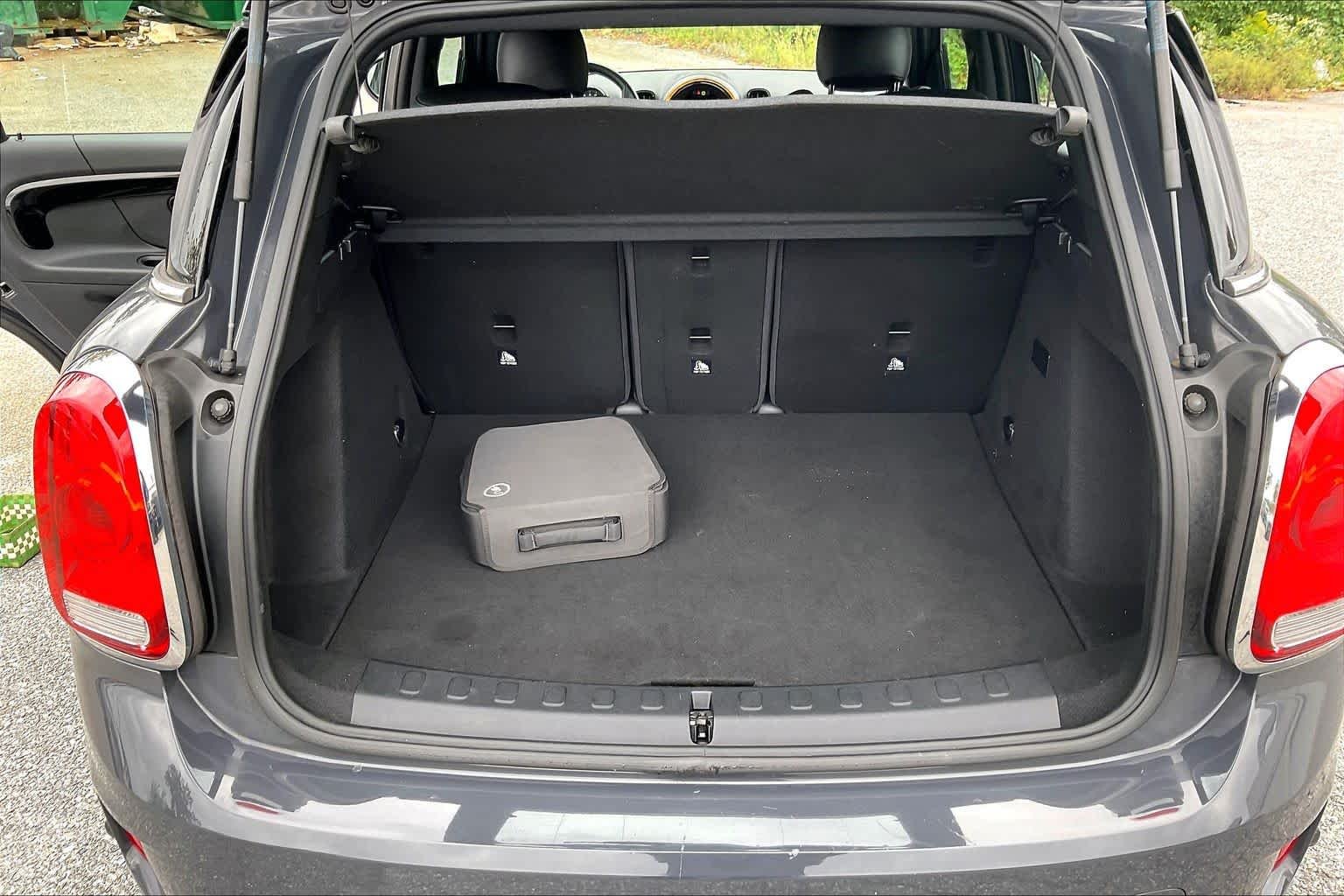 Used 2019 Thunder Gray Metallic MINI Cooper S E image 35