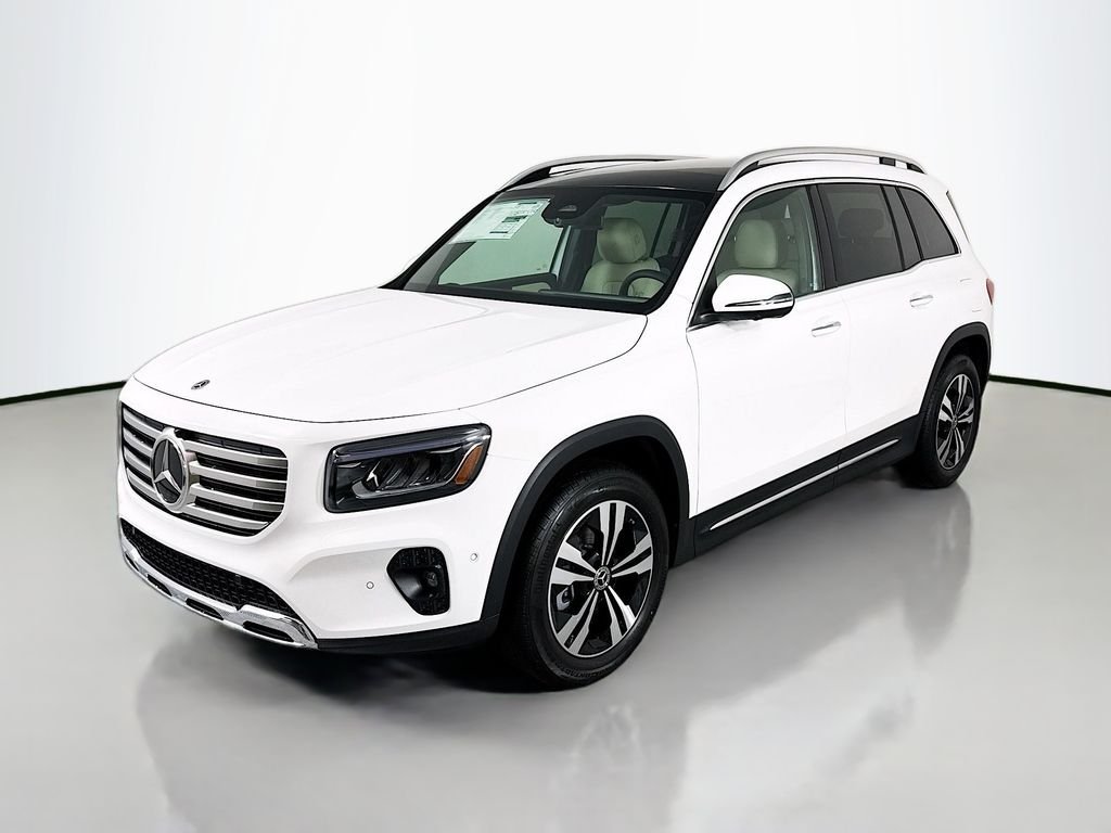 2026 Mercedes-Benz GLB GLB 250 4MATIC's photo