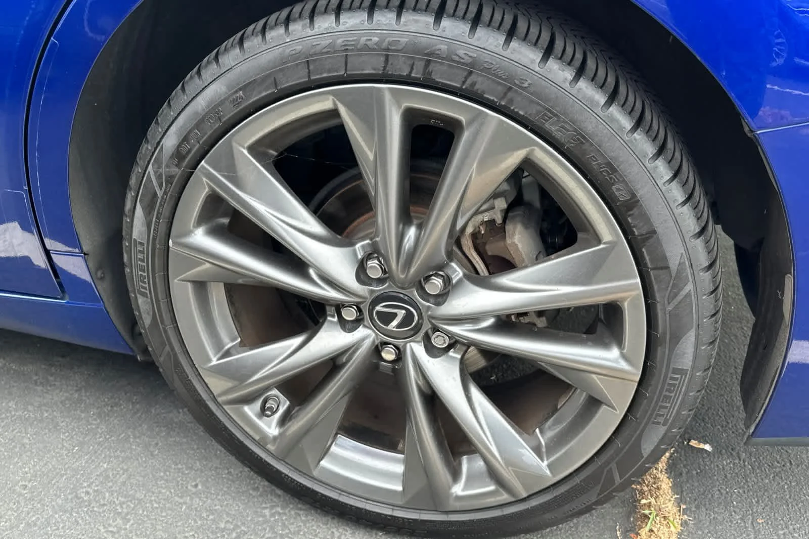 Used 2019 Ultrasonic Blue Mica 2.0 Lexus F SPORT image 18