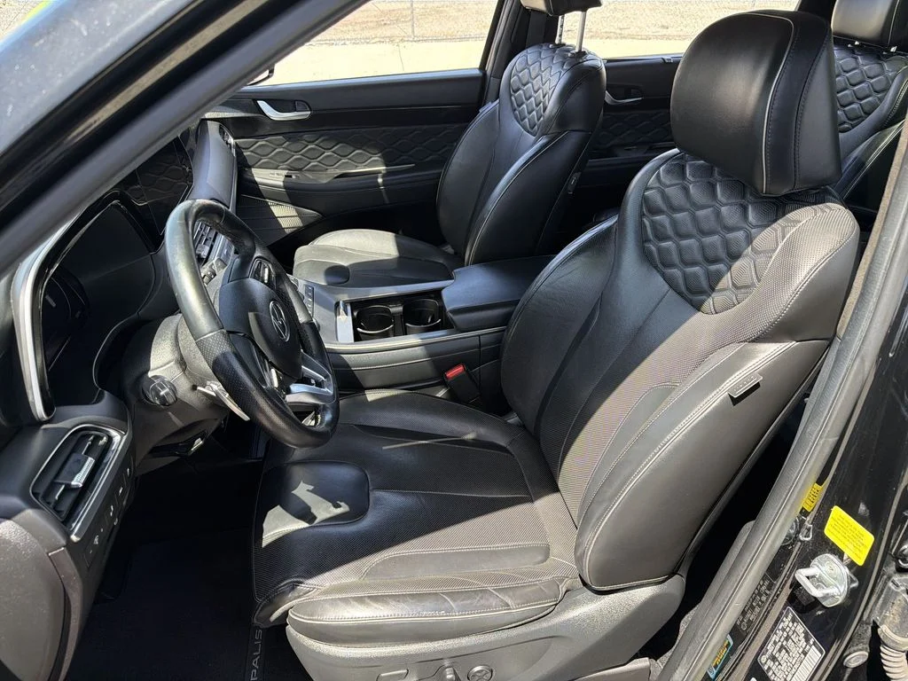 Used 2022 Black Hyundai Calligraphy image 13