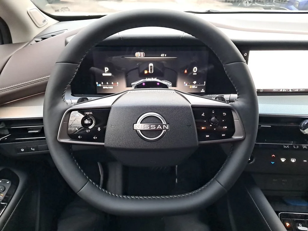 New 2026 White Nissan Platinum image 14