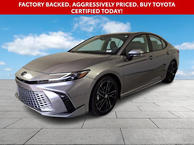 Used 2025  Toyota XSE image 4
