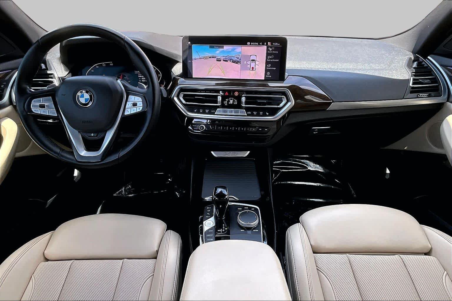 Used 2023 Alpine White BMW sDrive30i image 15