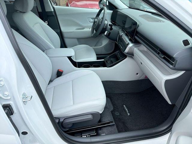 New 2026 White Hyundai Limited AWD image 27