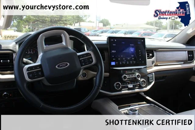 Used 2022 White Ford Limited image 12