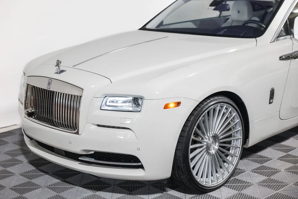 Used 2014 White Rolls-Royce Base image 20