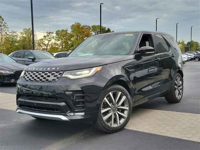 New 2024 Santorini Black Land Rover Metropolitan Edition image 37