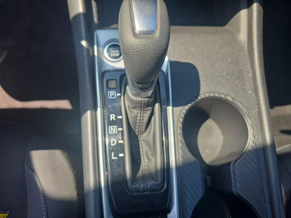 2025 Nissan Altima SV - Photo 18