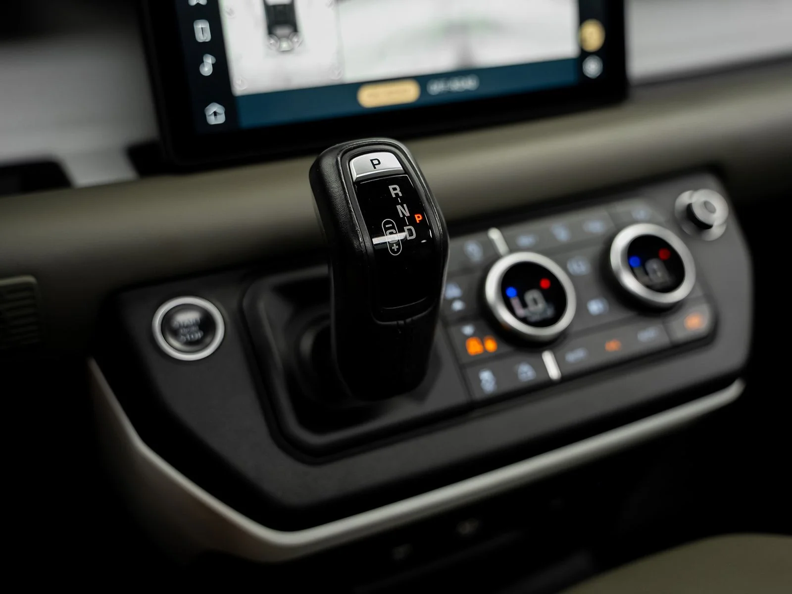 Used 2020 Blue Land Rover HSE image 50