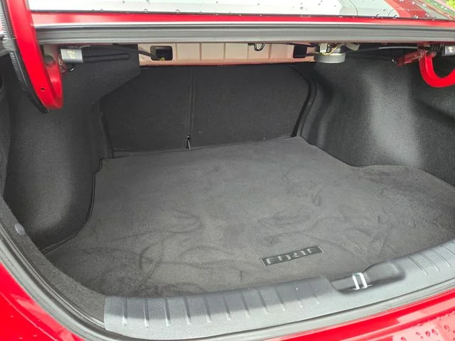 Used 2022 Red Kia GT image 17