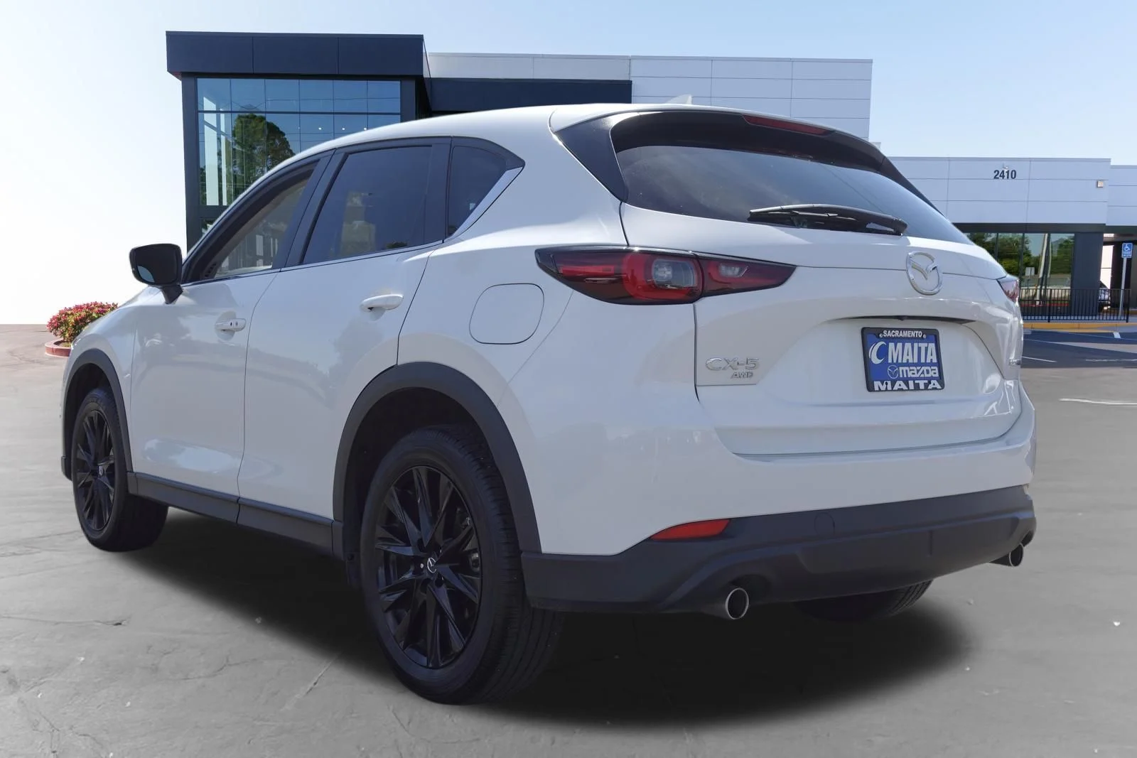Certified Used 2025 Rhodium White Metallic Mazda 2.5 S Carbon Edition image 7