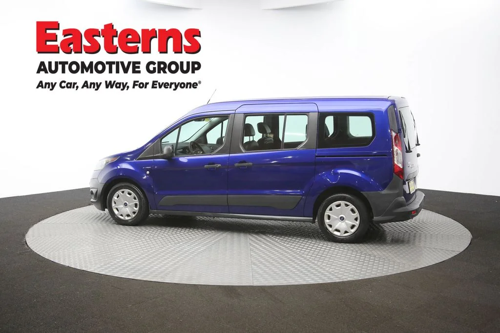 Used 2017 Blue Ford XL image 57
