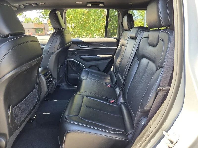 Used 2024 Silver JEEP 4XE image 13