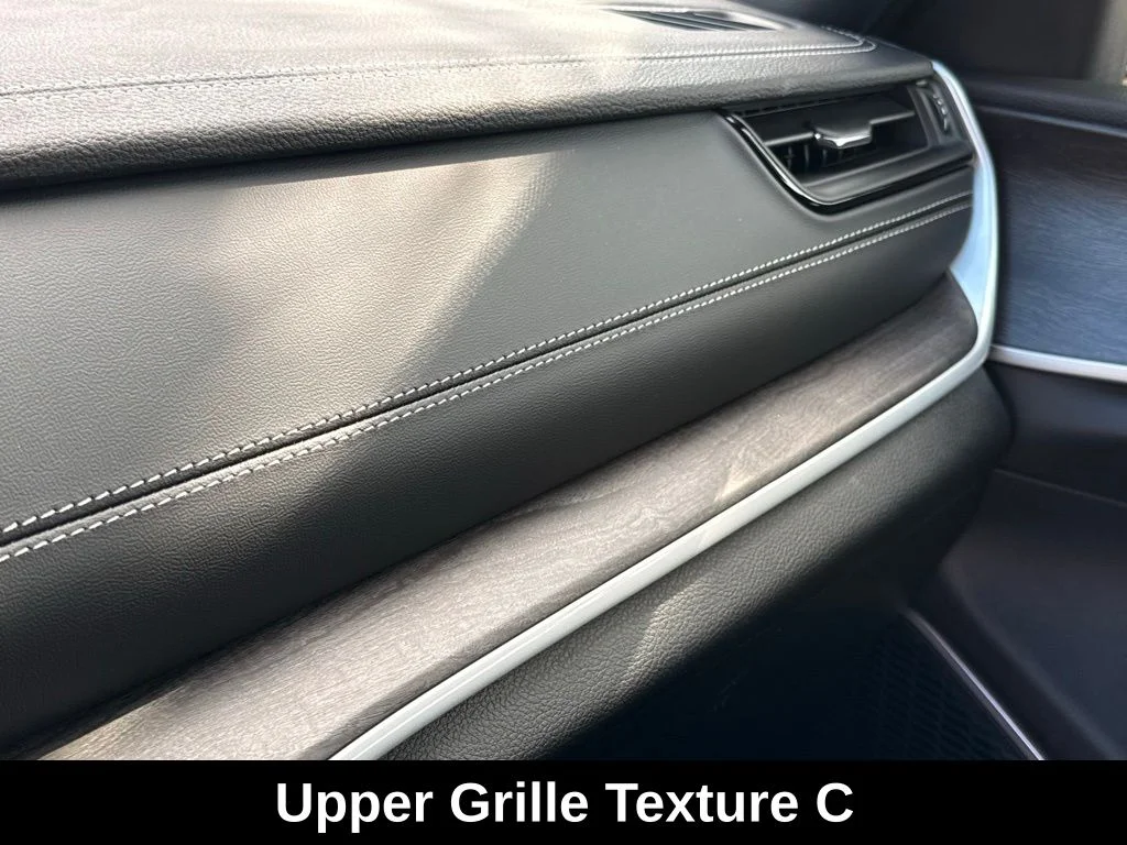 New 2026 Baltic Gray Metallic Clear-Coat Exterior Paint Jeep Limited Reserve image 22