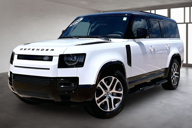 2025 Land Rover Defender 130 X-Dynamic SE