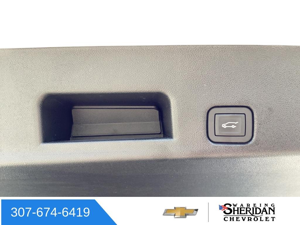Used 2026 Polar White Tricoat Chevrolet RS image 37