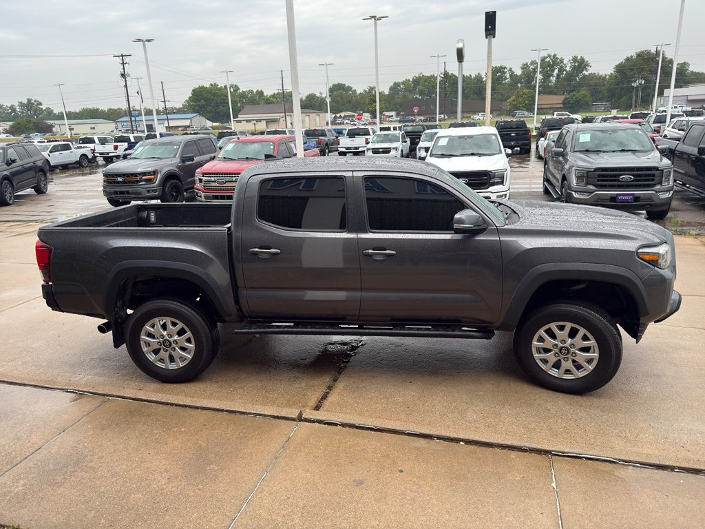 Used 2022 Magnetic Gray Metallic Toyota SR5 image 9