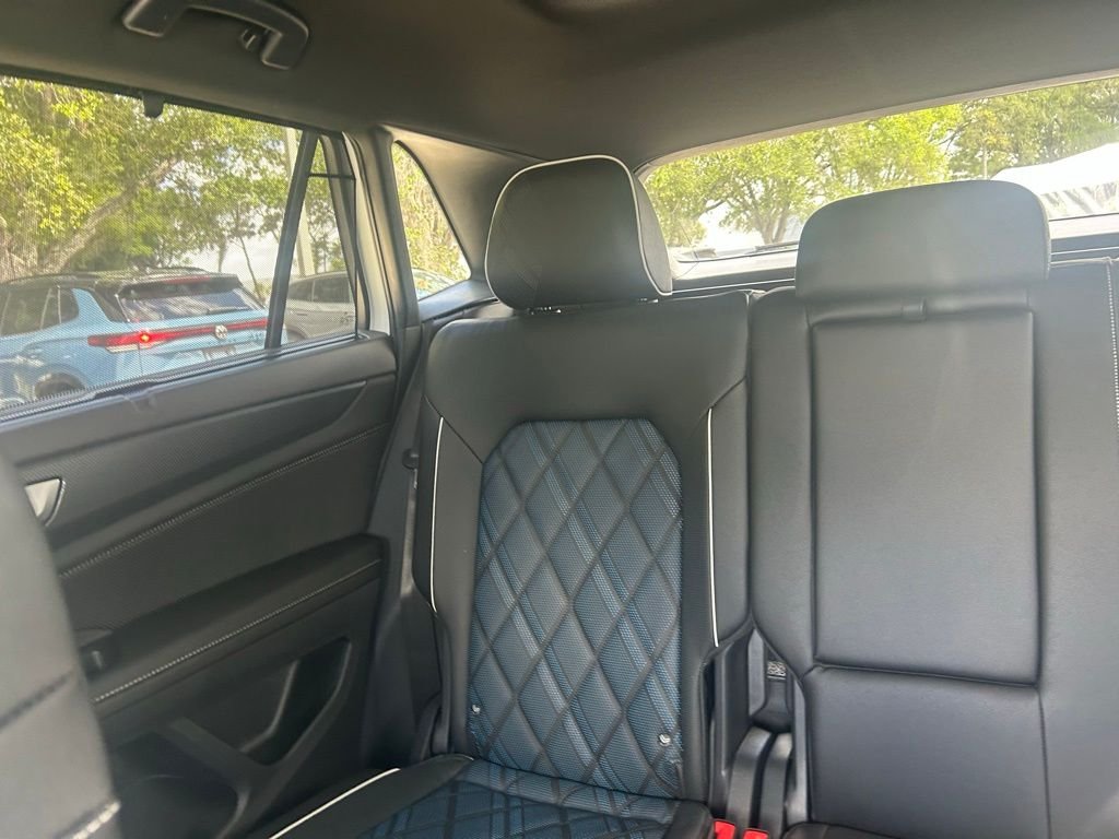 New 2026 White/off-white Volkswagen 2.0T SEL Premium R-Line image 12