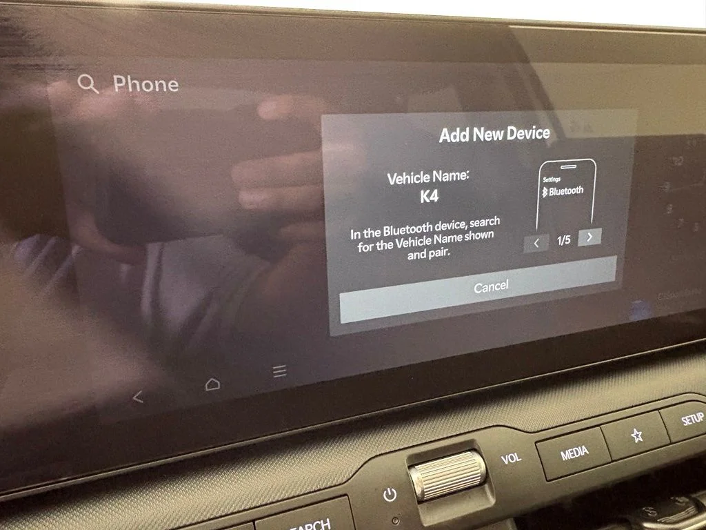 New 2026 Snow White Pearl Kia LXS image 28