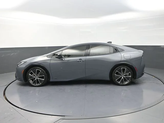 Used 2024 Gray Toyota XLE image 4
