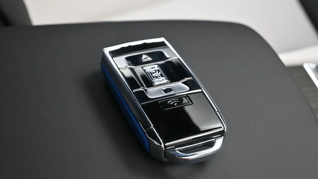 New 2027 Gray Rolls-Royce  image 15