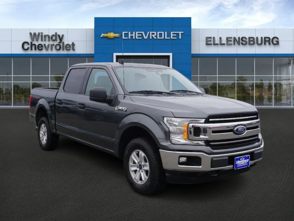 2019 Ford F-150 XLT 4x4 SuperCrew 145 in's photo