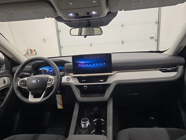New 2026 Agate Black Metallic Ford Active image 14