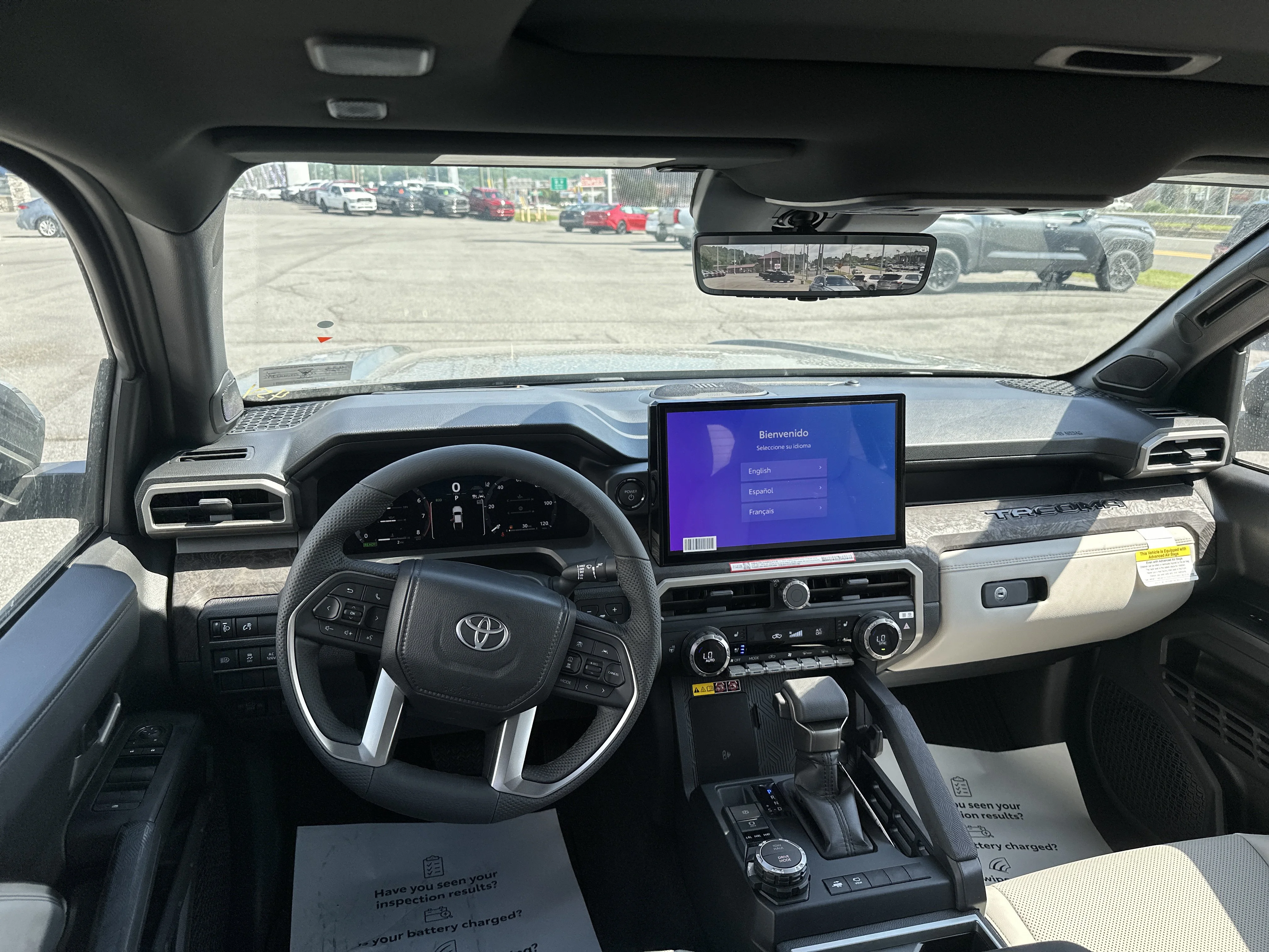 2026 Toyota Tacoma Limited - Photo 10